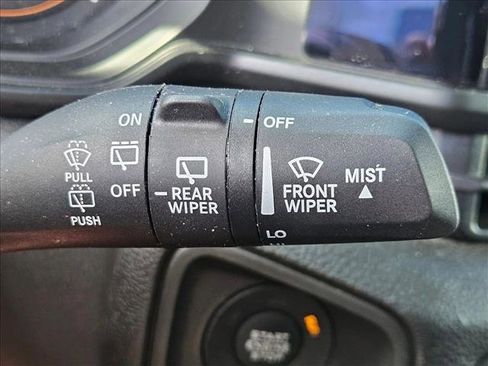 Used 2025 Jeep Wrangler Sport AWD/4WD image 10