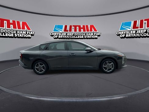 Used 2025 Kia K4 FWD image 9