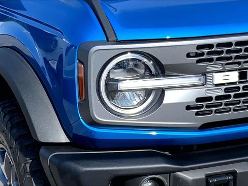 Used 2025 Ford Bronco Badlands AWD/4WD image 24