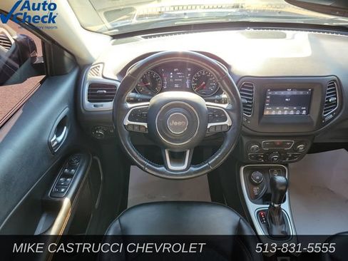 Used 2018 Jeep Compass Latitude w/ Popular Equipment Group AWD/4WD image 11