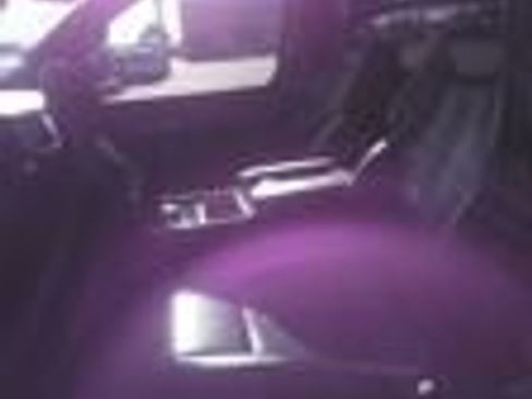 Used 2024 Jeep Wagoneer L Series II RWD image 17