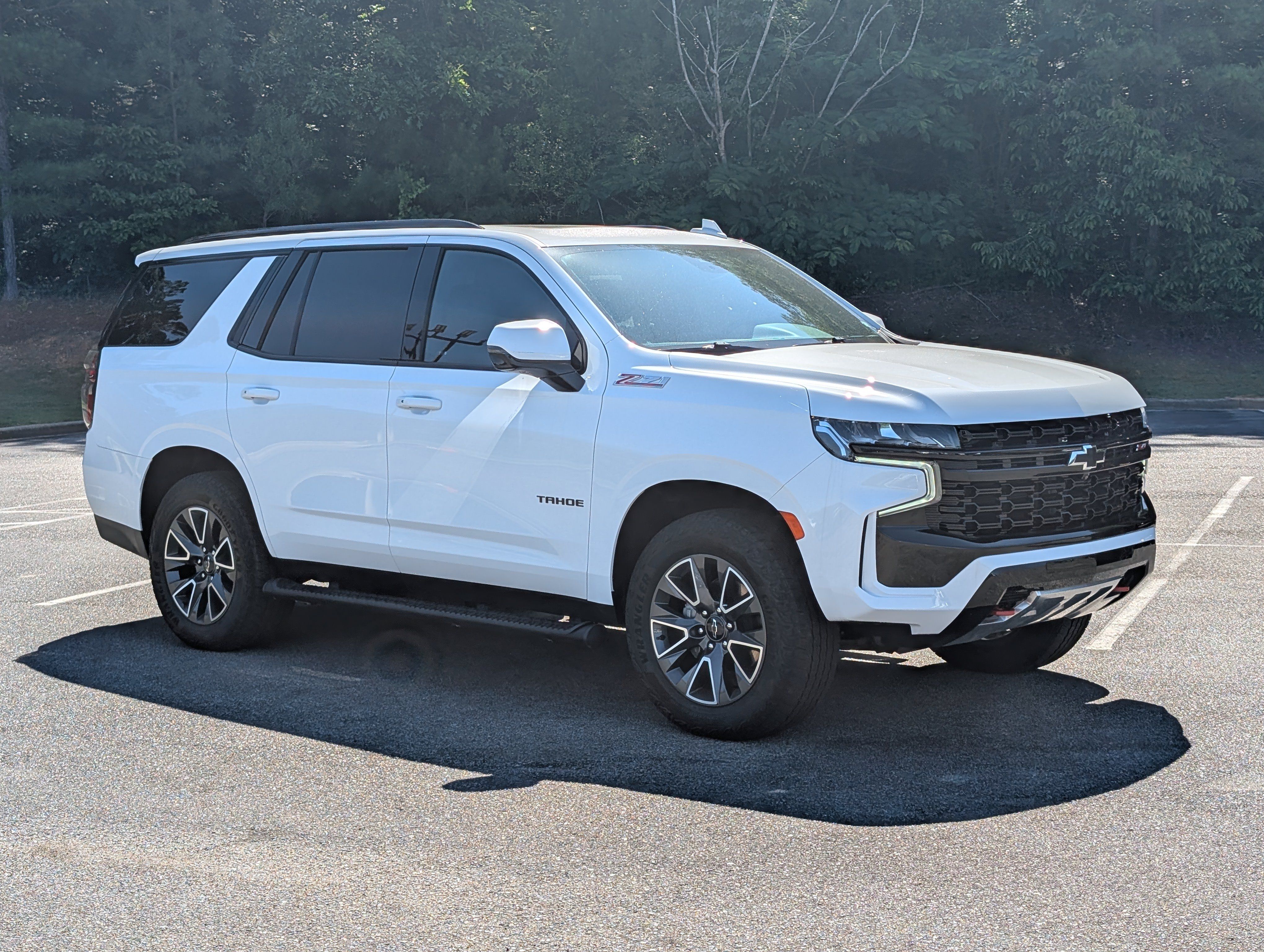 Used 2024 Chevrolet Tahoe Z71 w/ Z71 Off-Road Package AWD/4WD image 11