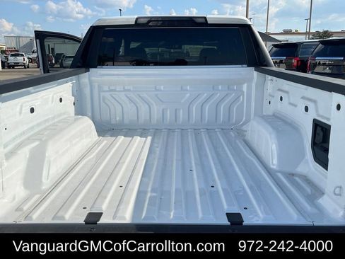 New 2026 GMC Sierra EV Elevation image 29