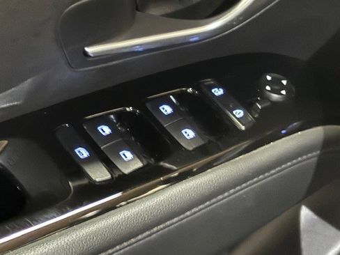 Certified 2024 Hyundai Tucson Limited image 34