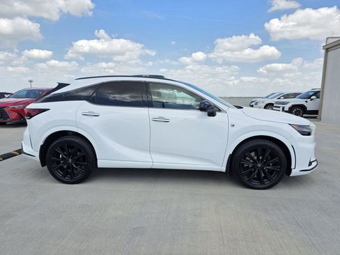 Used 2024 Lexus RX 500h F Sport w/ Convenience Package AWD/4WD image 5