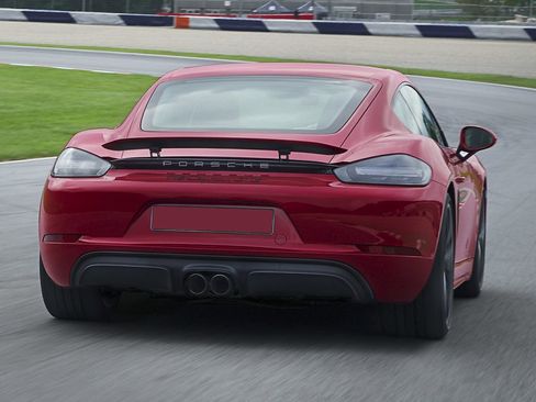Used 2019 Porsche 718 Cayman GTS image 1