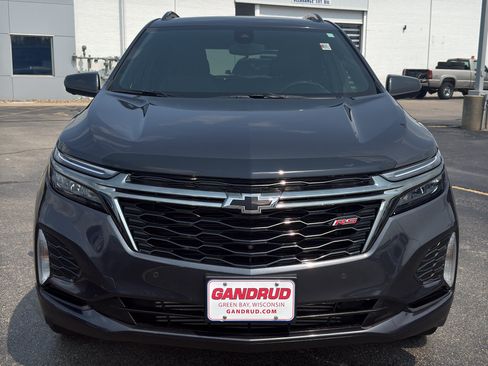 Certified 2022 Chevrolet Equinox RS w/ Infotainment Package AWD/4WD image 3