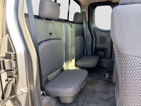 Used 2017 Nissan Frontier SV image 23