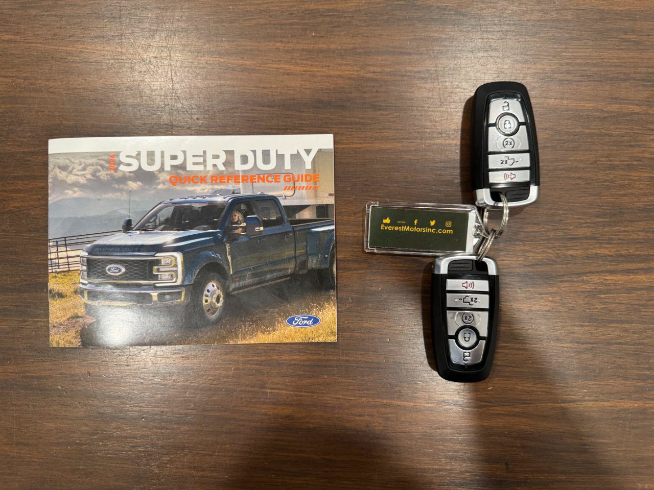 Used 2024 Ford F350 Lariat w/ FX4 Off-Road Package AWD/4WD image 36
