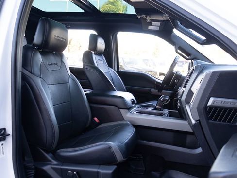 Used 2018 Ford F150 Raptor w/ Equipment Group 802A Luxury AWD/4WD image 24