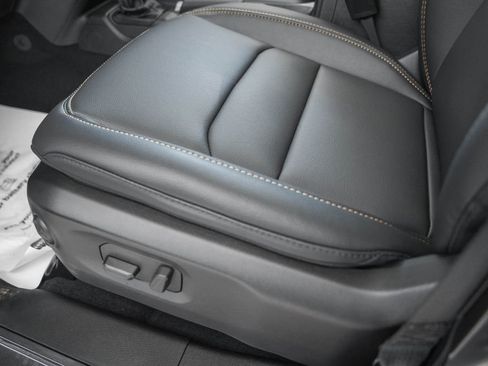 New 2026 Jeep Wrangler Sahara image 38