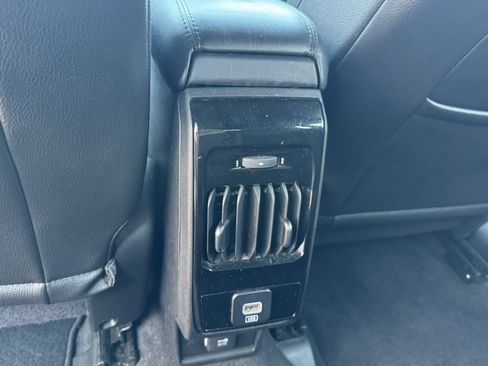 Used 2024 Jeep Compass Latitude AWD/4WD image 22