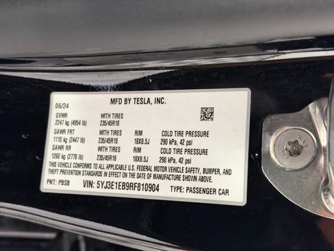 Used 2024 Tesla Model 3 Long Range AWD/4WD image 18