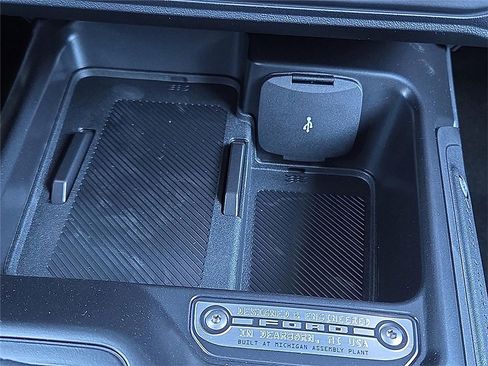 New 2025 Ford Bronco Outer Banks image 16