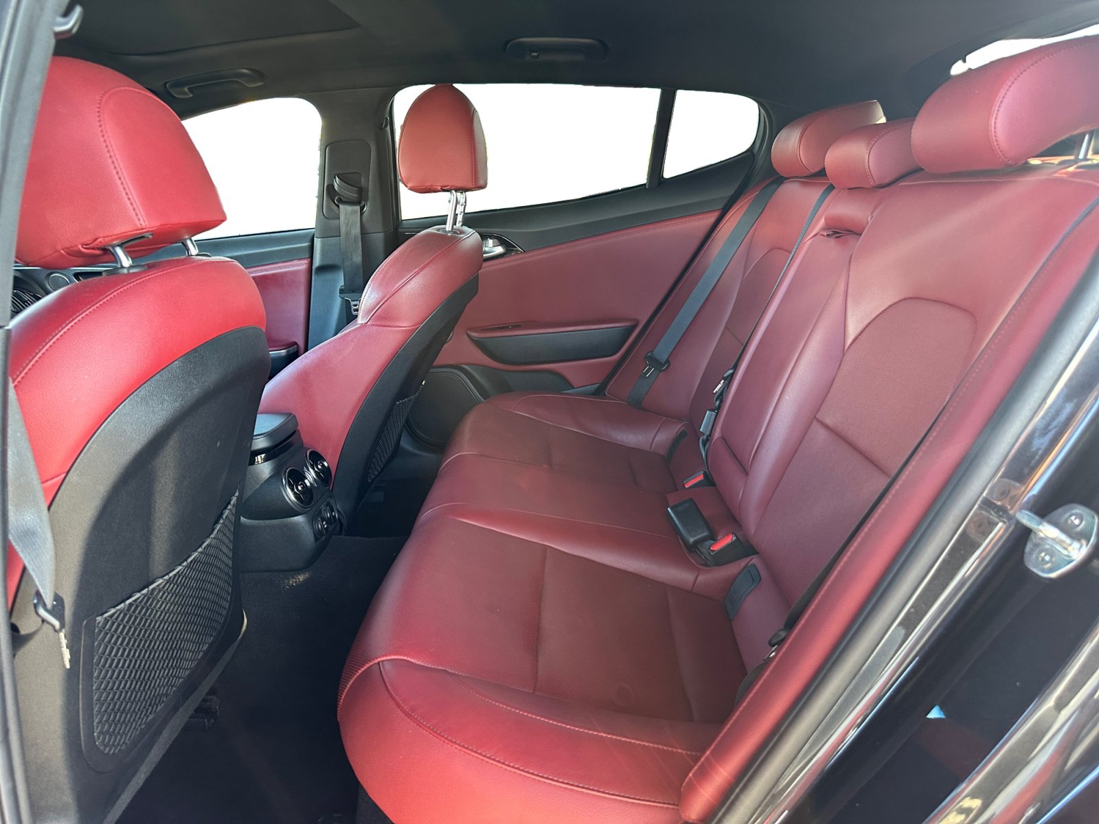 Used 2020 Kia Stinger GT-Line w/ Sun & Sound Package RWD image 13