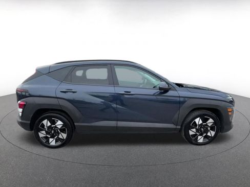 Used 2025 Hyundai Kona SEL image 16