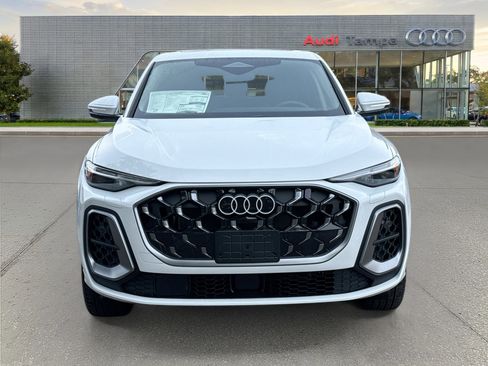 New 2025 Audi Q5 Premium Plus image 8