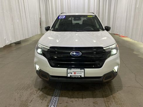 Used 2025 Subaru Forester Sport image 9