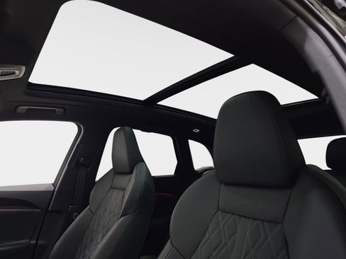 New 2026 Audi SQ5 Premium Plus image 28