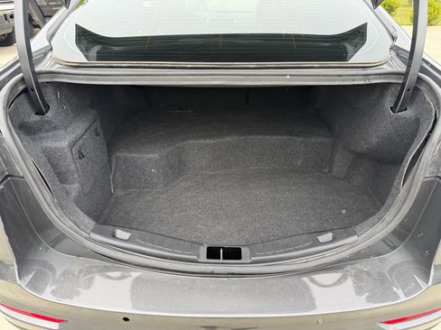 Used 2020 Ford Fusion SE FWD image 15