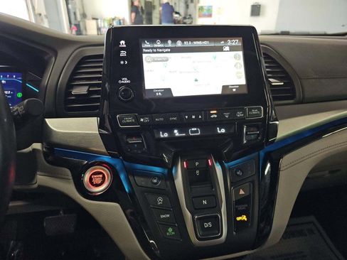 Used 2022 Honda Odyssey Touring image 8