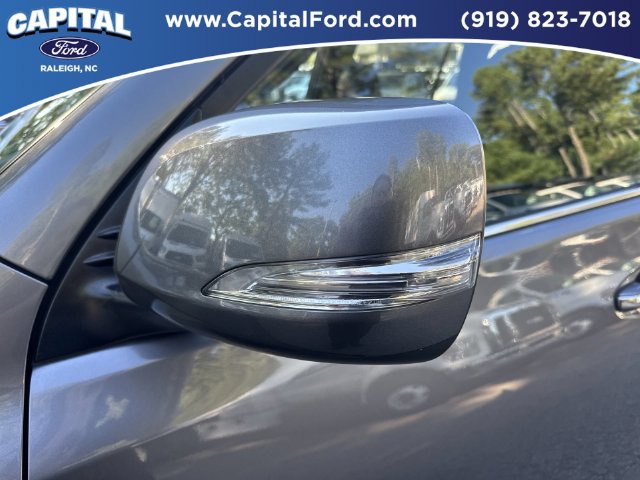 Used 2023 Lexus GX 460 Premium AWD/4WD image 12