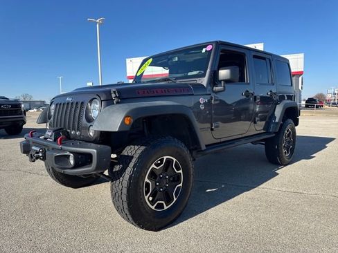 Used 2016 Jeep Wrangler Unlimited Rubicon image 2