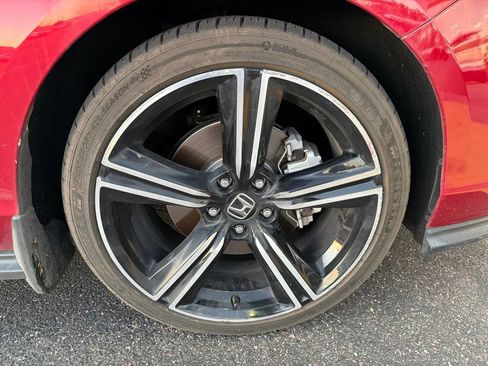Used 2023 Honda Accord Sport image 11