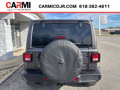 Used 2021 Jeep Wrangler Unlimited Willys image 5
