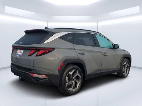 Used 2024 Hyundai Tucson SEL FWD image 3