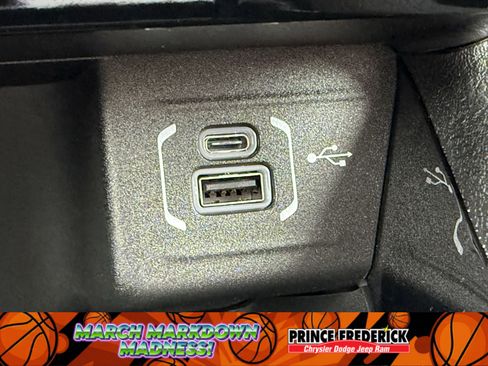 New 2026 Jeep Compass Latitude image 23