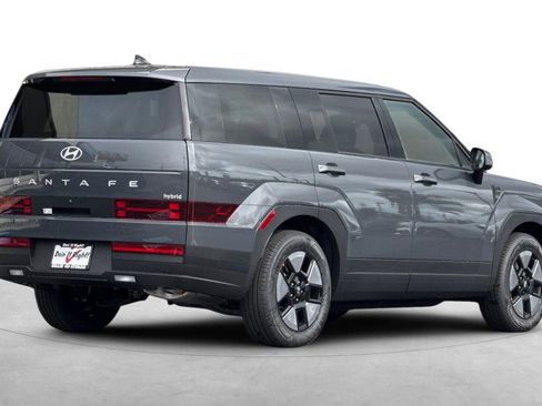 Used 2026 Hyundai Santa Fe SE image 6