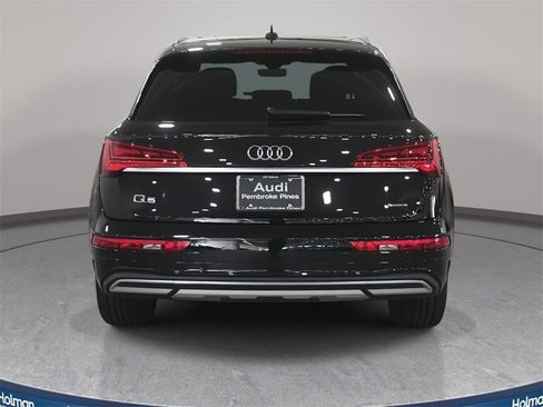 Certified 2023 Audi Q5 2.0T Premium Plus w/ Premium Plus Package image 6