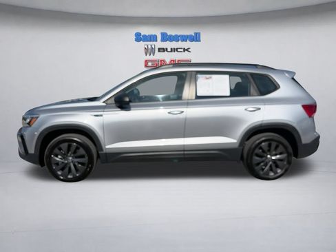 Used 2024 Volkswagen Taos S FWD image 6