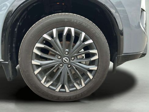 Used 2024 Nissan Rogue Platinum w/ Platinum Premium Package FWD image 30