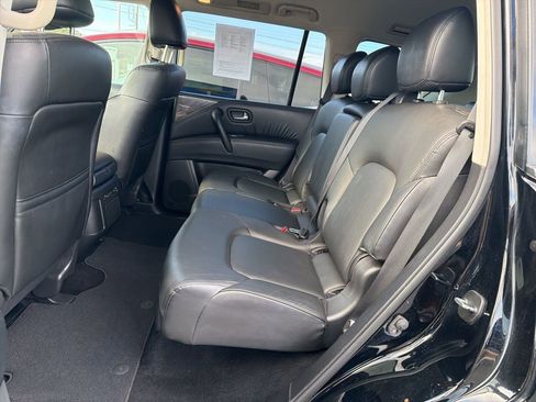 Used 2022 Nissan Armada SV image 22