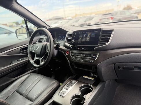Used 2023 Honda Passport TrailSport image 20