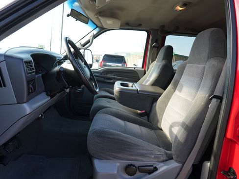 Used 2002 Ford F350 XLT image 13