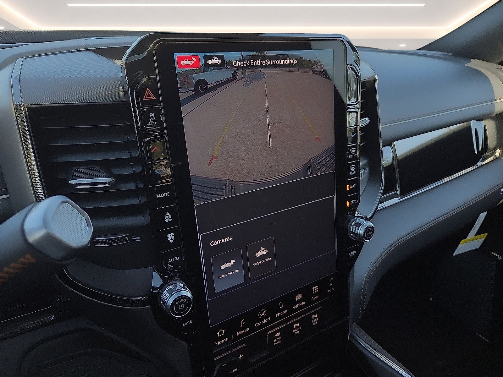 New 2027 RAM 2500 4x4 Crew Cab image 16
