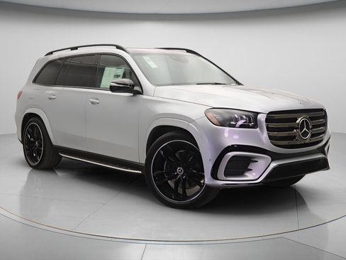 New 2026 Mercedes-Benz GLS 580 4MATIC image 1