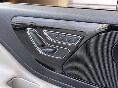 New 2026 Lincoln Aviator AWD image 29