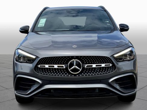 Certified 2025 Mercedes-Benz GLA 250 image 3