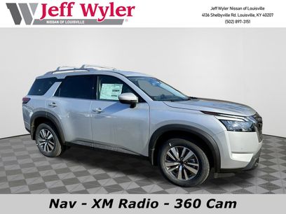 New 2025 Nissan Pathfinder SL w/ Cargo Package