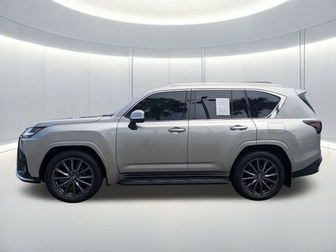 Used 2024 Lexus LX 600 F Sport AWD/4WD image 3