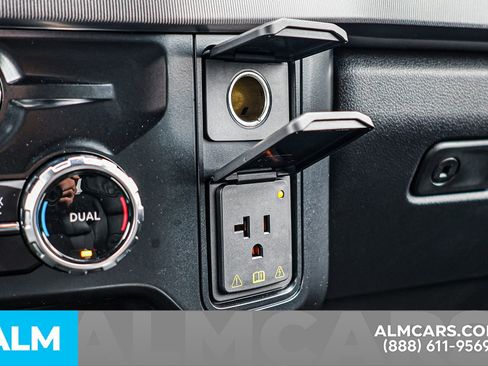 Used 2025 Ford F450 Platinum image 43