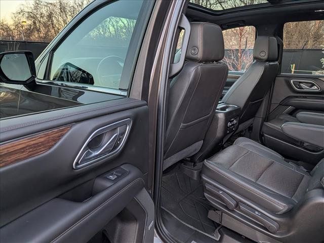 Used 2021 Chevrolet Tahoe High Country w/ Premium Package AWD/4WD image 27