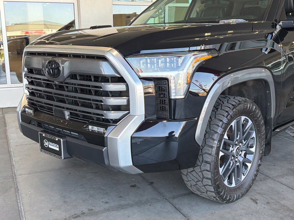 Used 2024 Toyota Tundra Limited AWD/4WD image 3