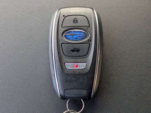 Certified 2025 Subaru Forester Premium w/ Protection Package image 32