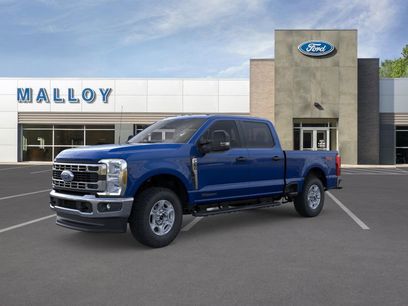 New 2026 Ford F250 XLT w/ FX4 Off-Road Package