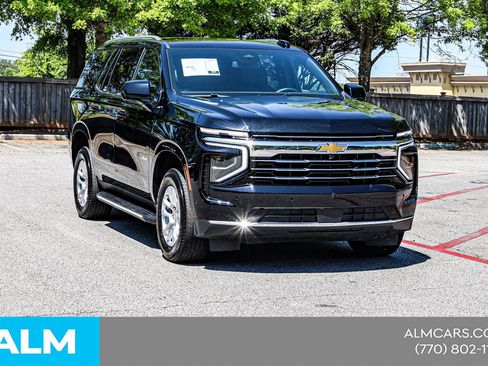 Used 2025 Chevrolet Tahoe LT AWD/4WD image 6